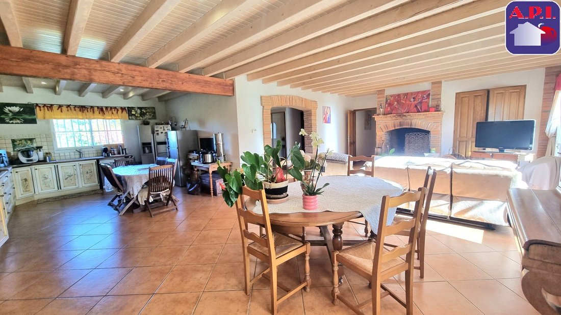 Estate in Auterive, Occitania, France 4 - 17752955