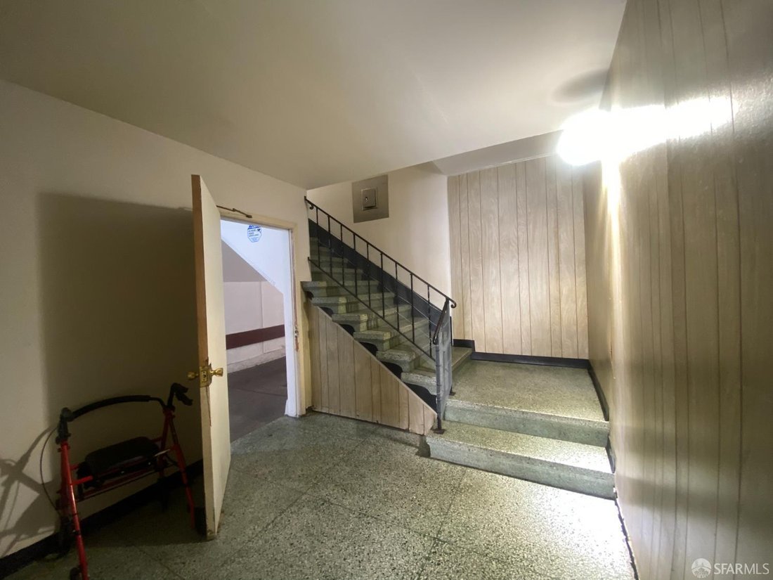 San Francisco, California, United States 3 - 17751856