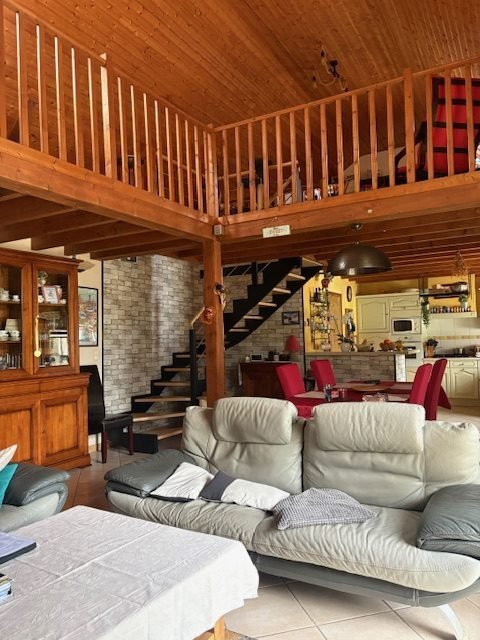 House in Hennebont, Brittany, France 4 - 17739807