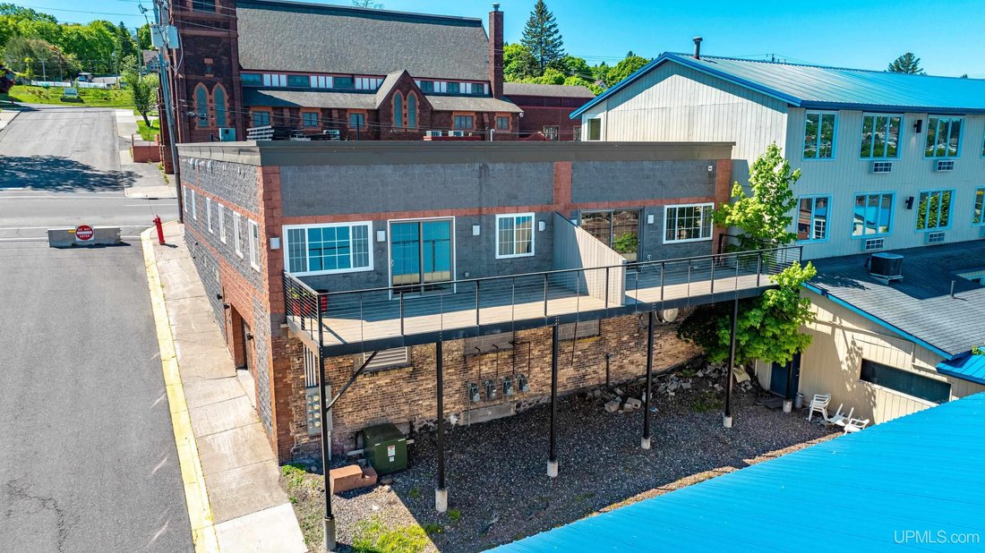 Apartment in Houghton, Michigan, United States 2 - 17751052
