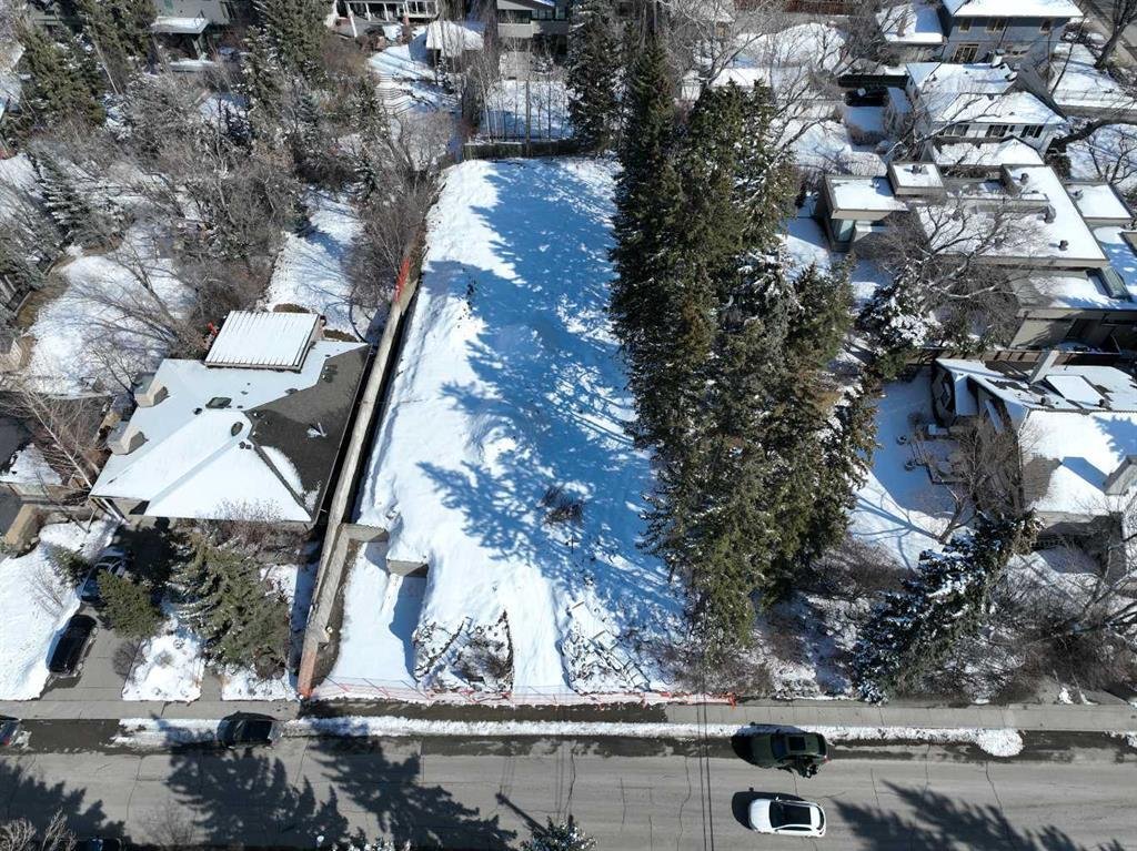 Land in Calgary, Alberta, Canada 1 - 17751365
