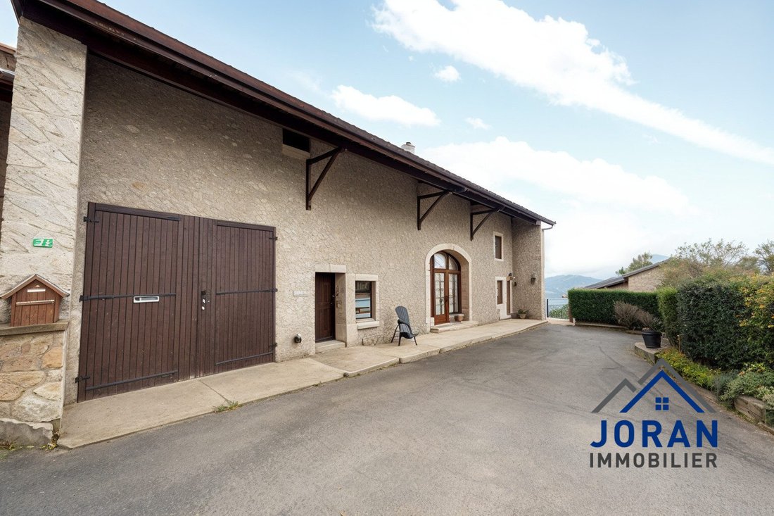 Farm Ranch in Andilly, Auvergne-Rhône-Alpes, France 1 - 17751523