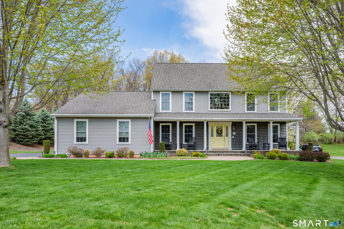 House in Southington, Connecticut, United States 1 - 17752925