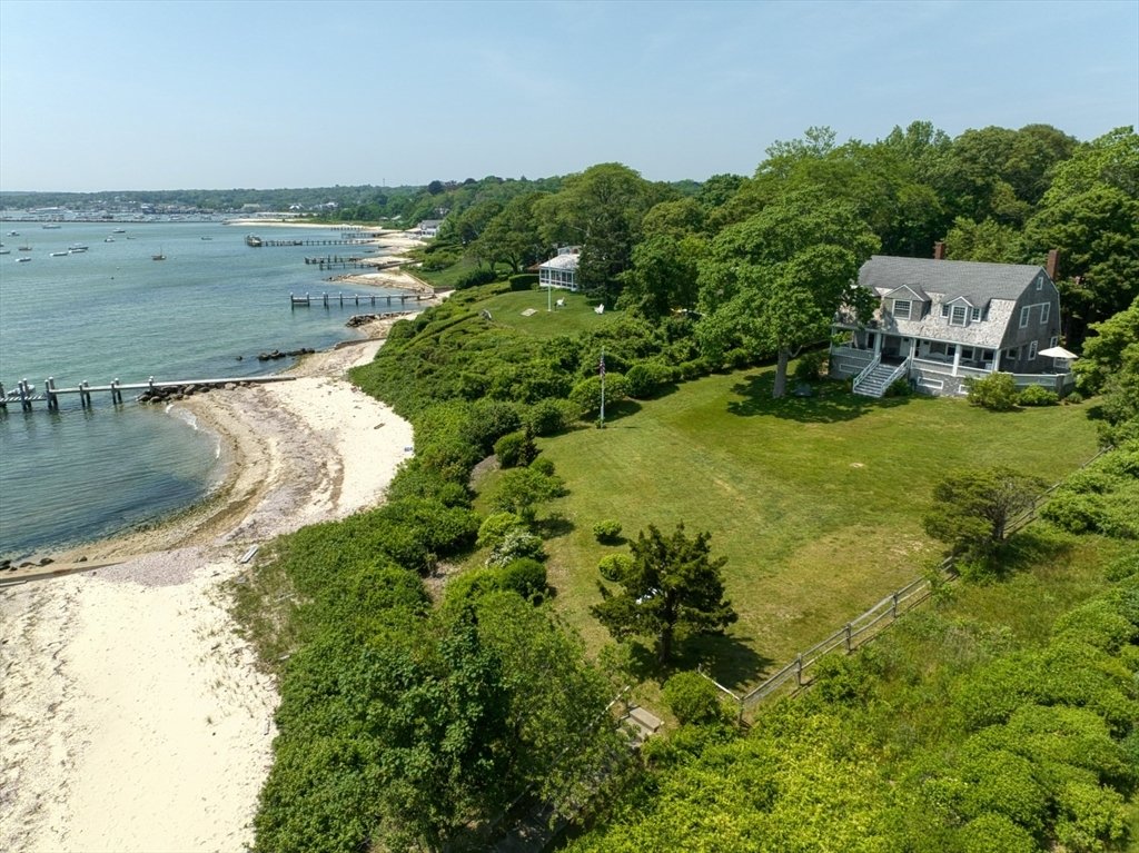 House in Oak Bluffs, Massachusetts, United States 1 - 17751125
