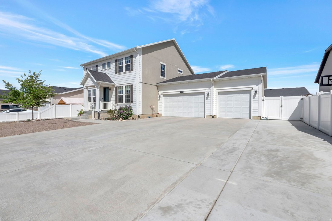 House in Magna, Utah, United States 2 - 17752413