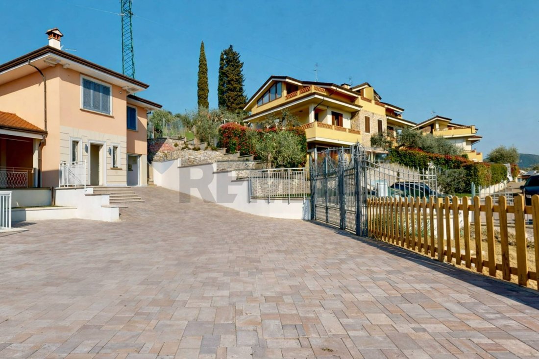 Villa in Montramito, Massarosa, Tuscany 2 - 17750909
