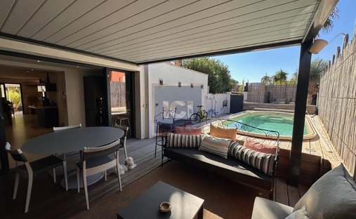 Apartamento en Grimaud, Provenza-Alpes-Costa Azul, Francia 1