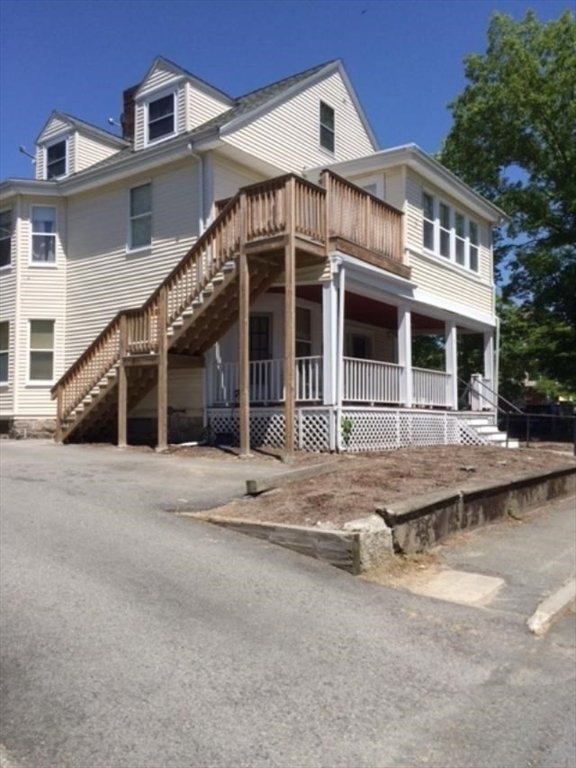 Wellesley, Massachusetts, United States 4 - 17751234