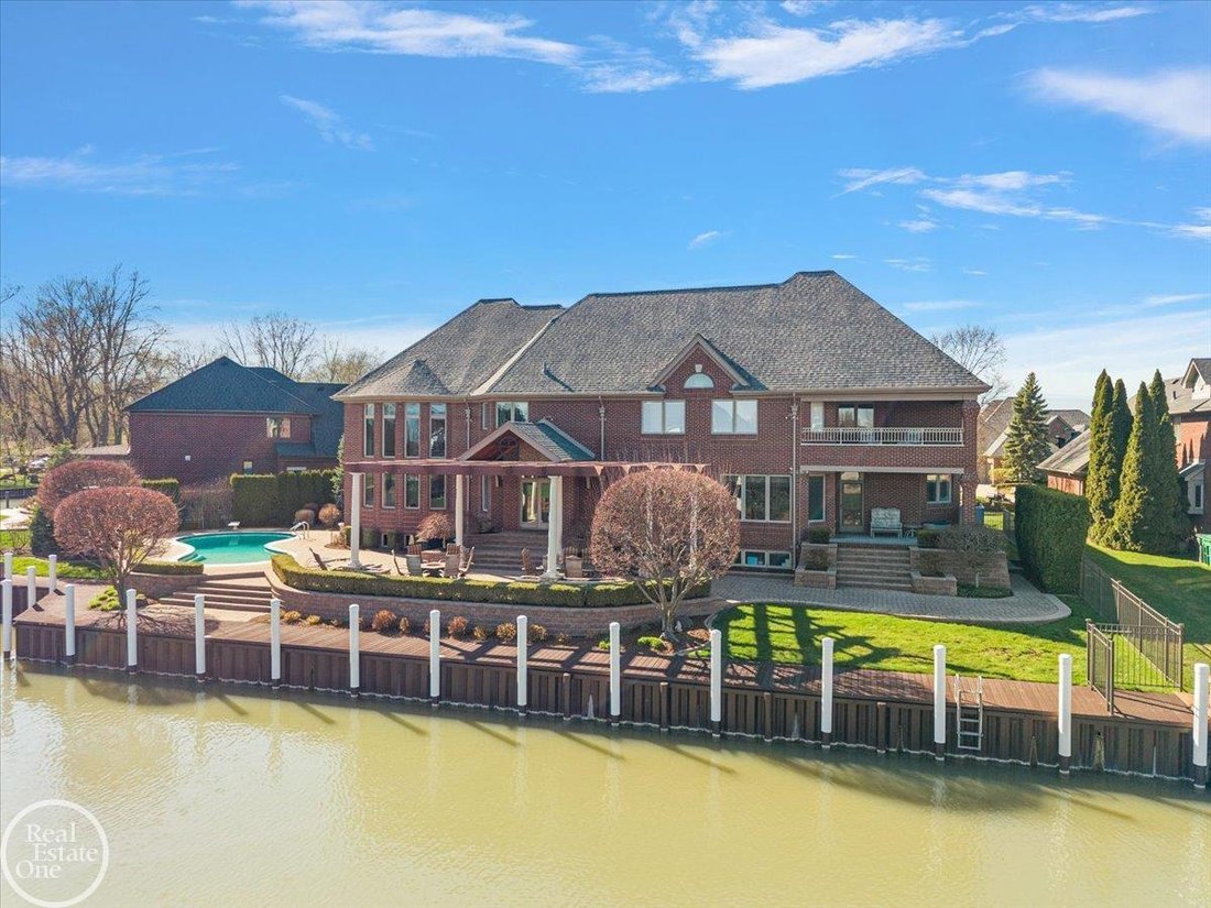 House in New Baltimore, Michigan, United States 5 - 17750998