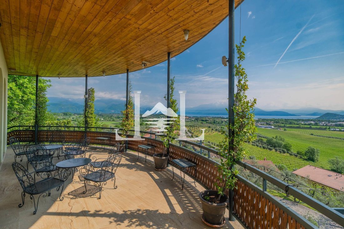 Villa in Polpenazze del Garda, Lombardy, Italy 2 - 17750916