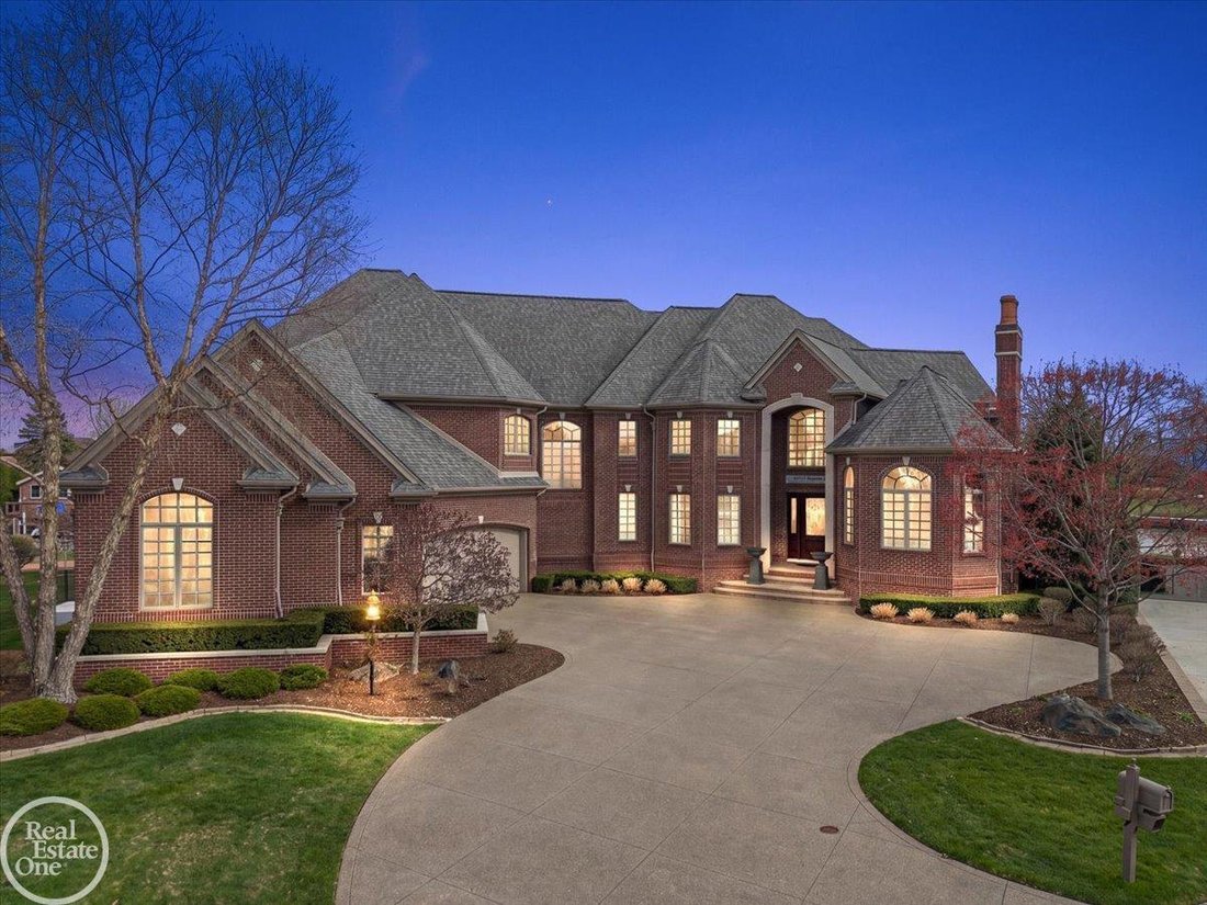 House in New Baltimore, Michigan, United States 1 - 17750998