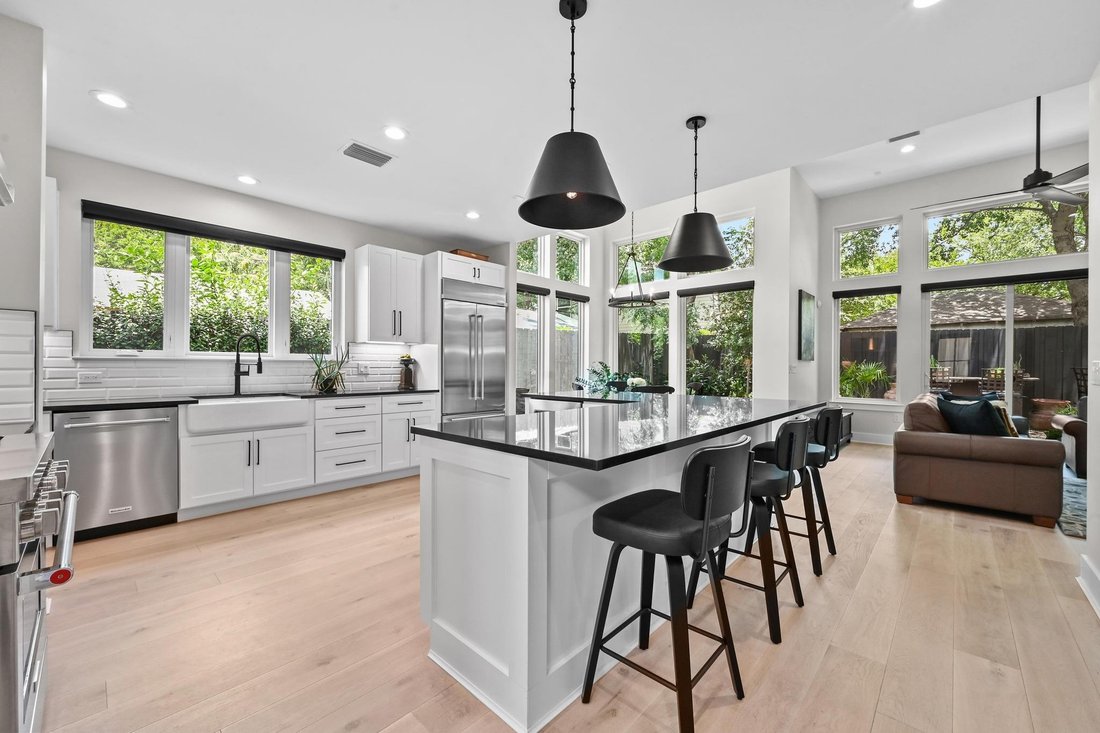 House in Austin, Texas, United States 1 - 17752357