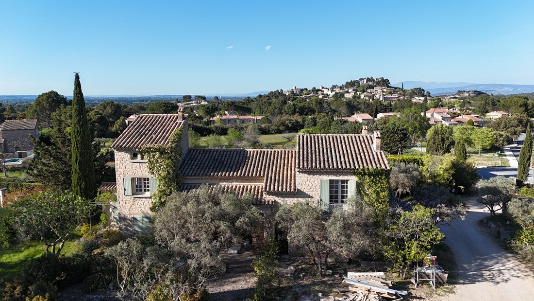 House in Eygalières, Provence-Alpes-Côte d'Azur, France 4 - 17658452