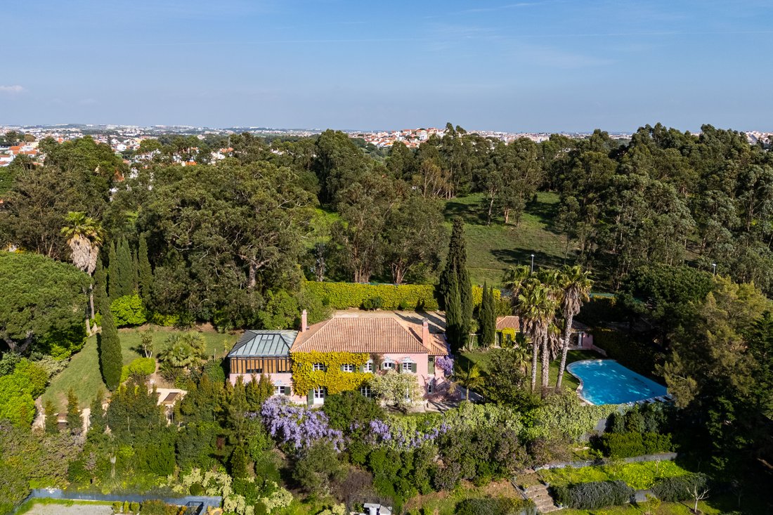 Villa in Alcabideche, Lisbon, Portugal 1 - 17753242