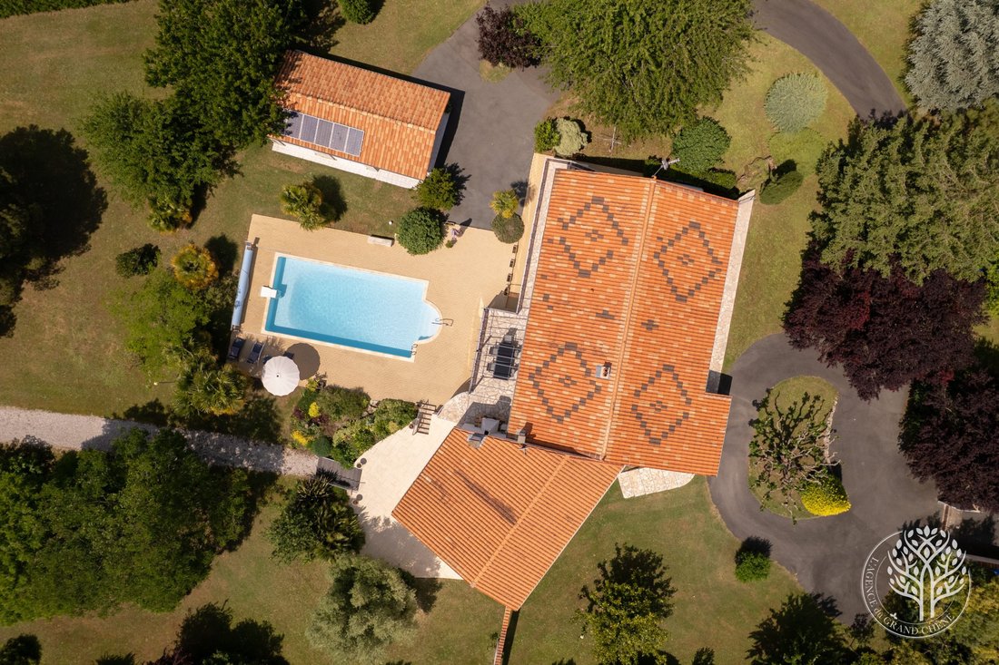 House in Taillant, Nouvelle-Aquitaine, France 2 - 17225398