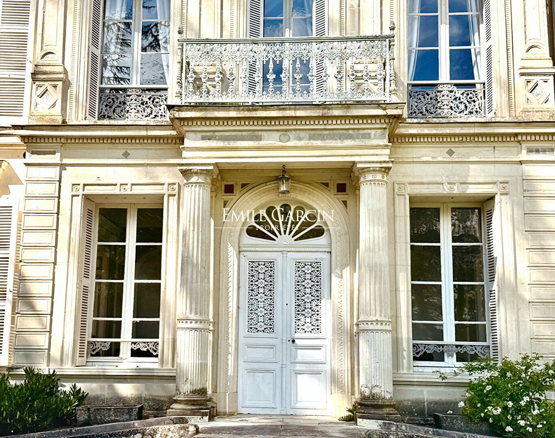 Chateau in Château-du-Loir, Montval-sur-Loir, France 2 - 17753236