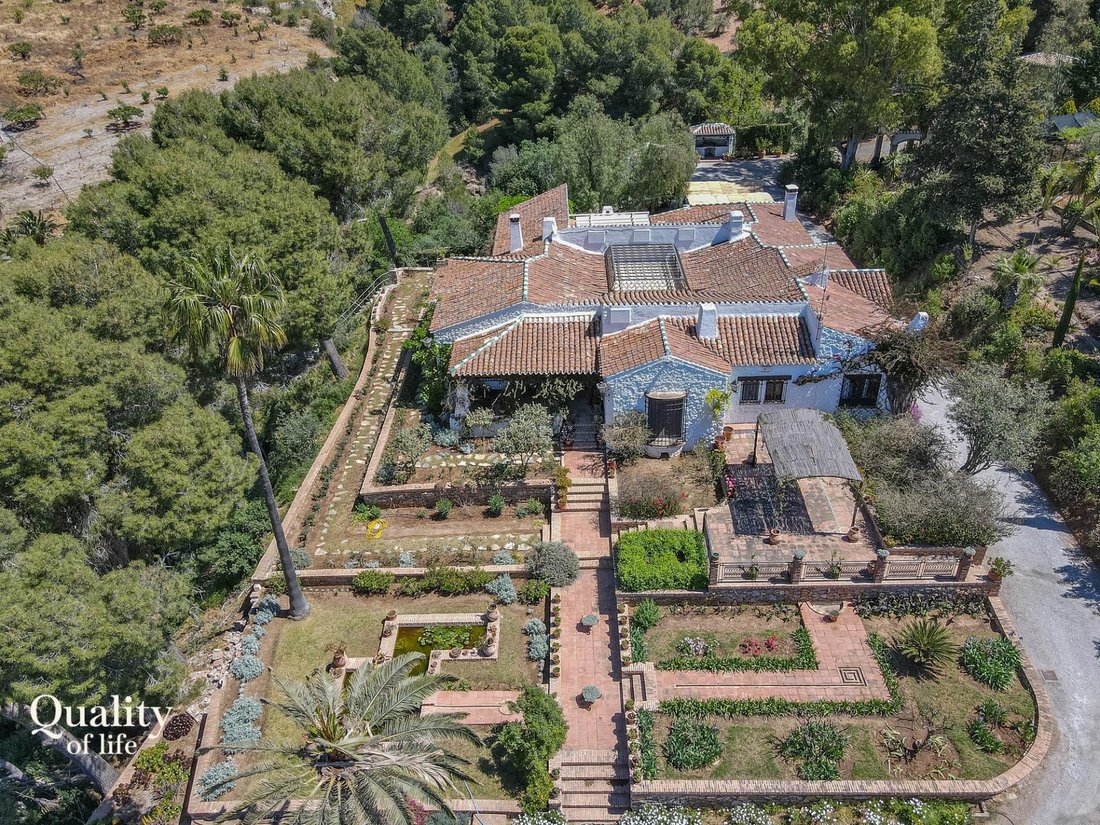 Villa in Motril, Andalusia, Spain 1 - 17753041