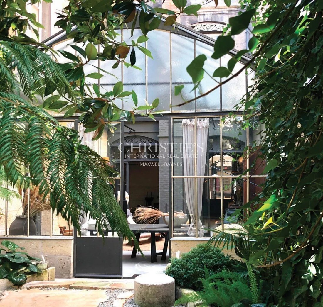Apartment in Hôtel de Ville-Quinconce-Saint Seurin-Fondaudège, Bordeaux, France 1 - 17408572
