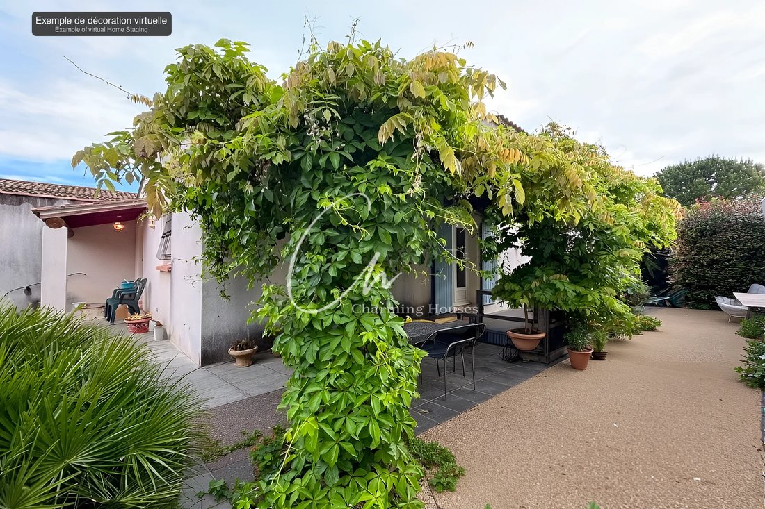 Villa in Fontvieille, Provence-Alpes-Côte d'Azur, France 1 - 17753064
