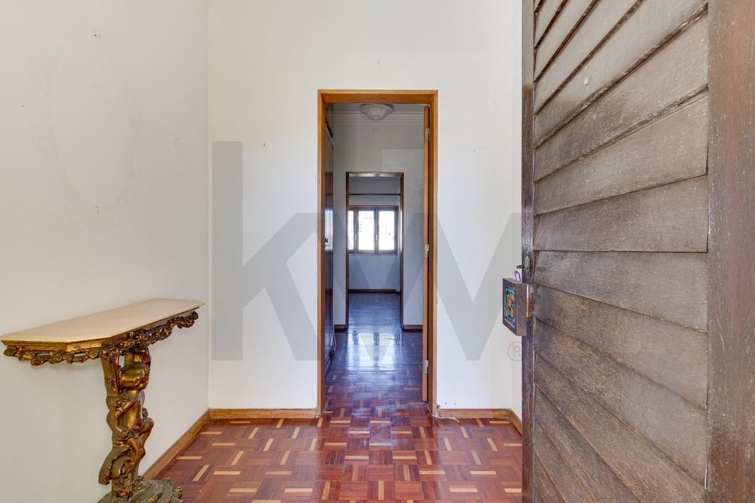 Townhouse in Loures, Lisbon, Portugal 5 - 17753044