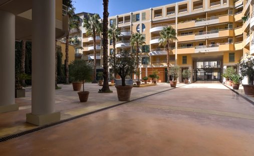 Apartment in Le Port, Nice, France 1