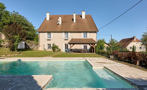 Villa in Recologne, Bourgogne – Franche-Comté, France 1