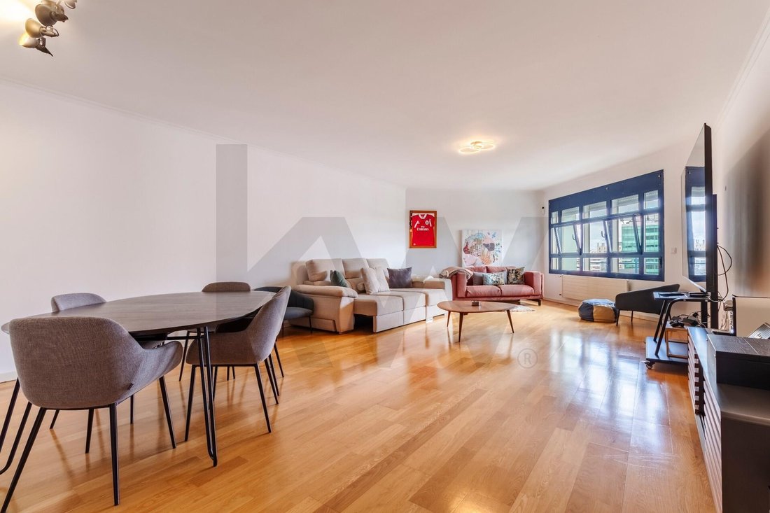 Apartment in Campolide, Lisbon, Portugal 2 - 17753074