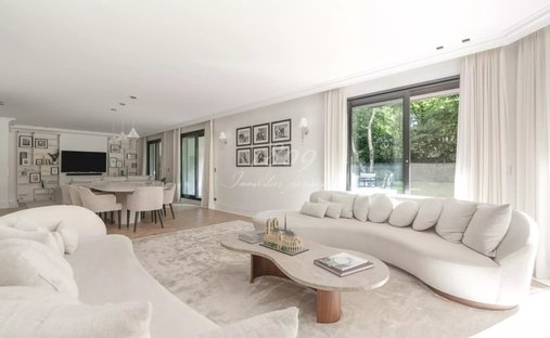 Apartment in Ile de la Jatte - Parc d'Orléans, Neuilly-sur-Seine, France 1