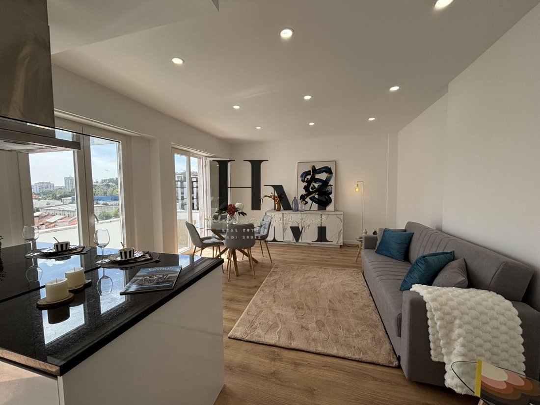 Apartment in Benfica, Lisbon, Portugal 3 - 17753150