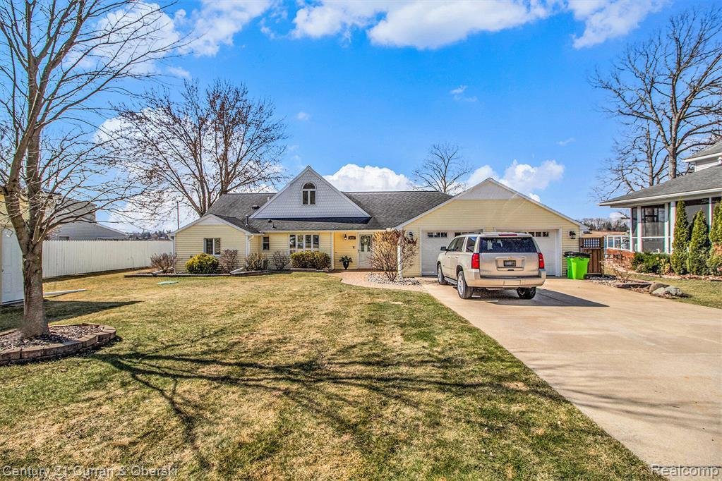 House in Grass Lake Charter Township, Michigan, United States 1 - 17753138