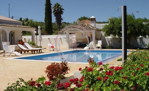 Villa in Sao Bras de Alportel, Algarve, Portugal 1
