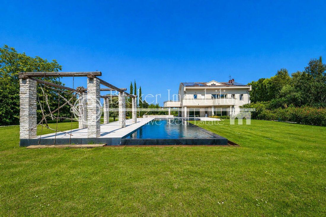 Villa in Center, Forte dei Marmi, Tuscany 1 - 17753092
