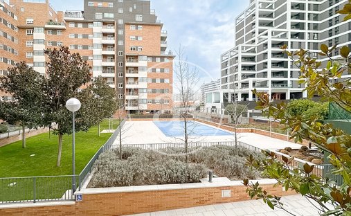 Penthouse in Barajas, Madrid, Spain 1