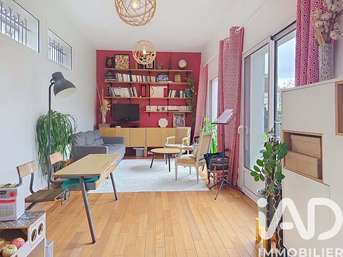House in Vieux Pont, Nanterre, France 1 - 17755243