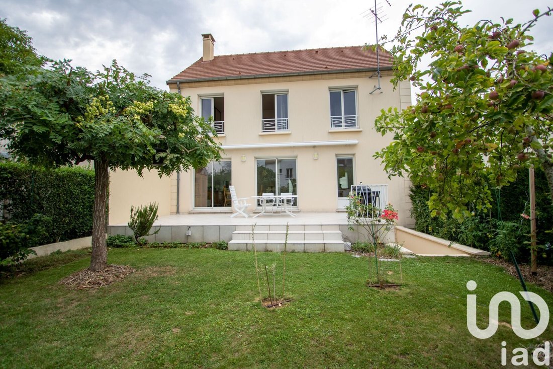 House in Les Metz-Pont Colbert, Jouy-en-Josas, France 1 - 17754219