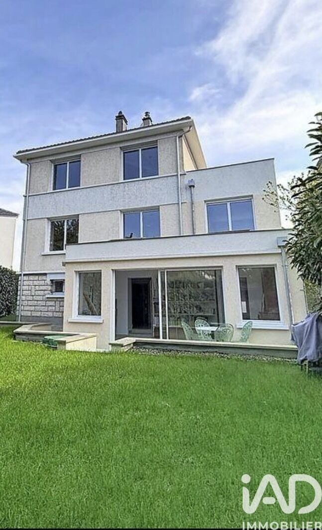 House in Les Pierres Beurres, Verrières-le-Buisson, France 1 - 17692411