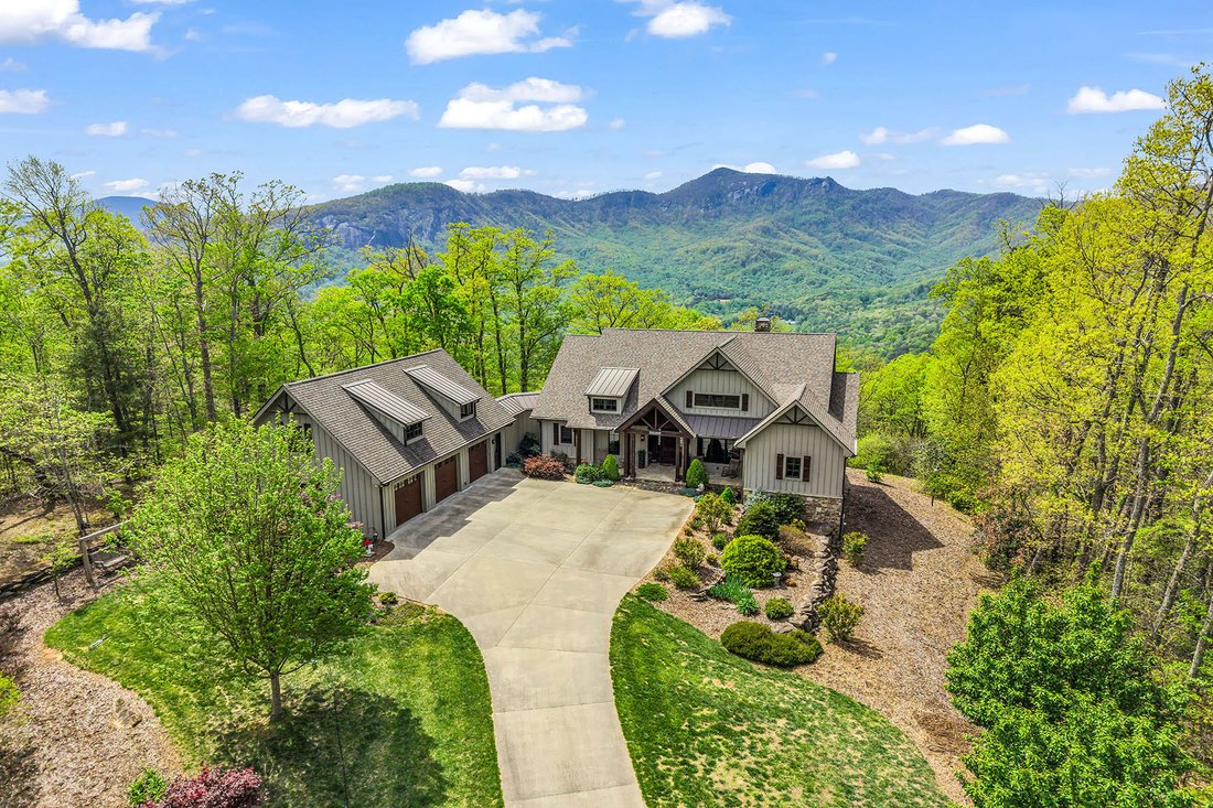 House in Lake Lure, North Carolina, United States 2 - 17753443