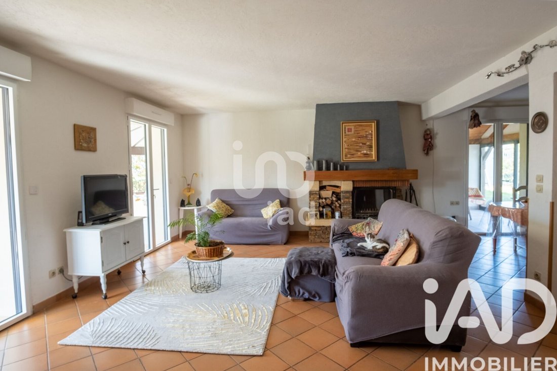 House in Vernou-la-Celle-sur-Seine, Ile-de-France, France 4 - 17754577
