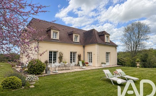 House in Gonneville-sur-Mer, Normandy, France 1