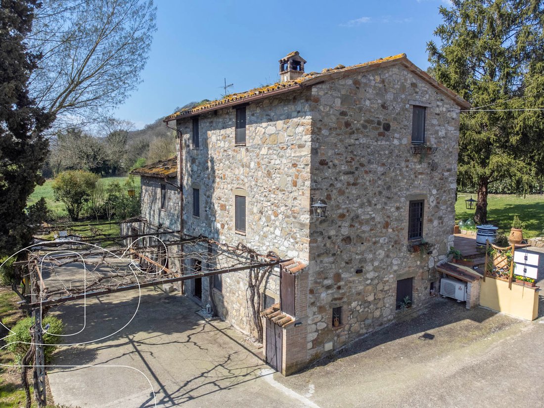 Country House in Todi, Umbria, Italy 1 - 17753454