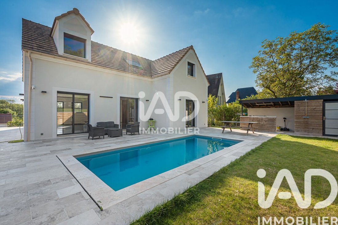 House in Vaux-sur-Seine, Ile-de-France, France 4 - 17754587