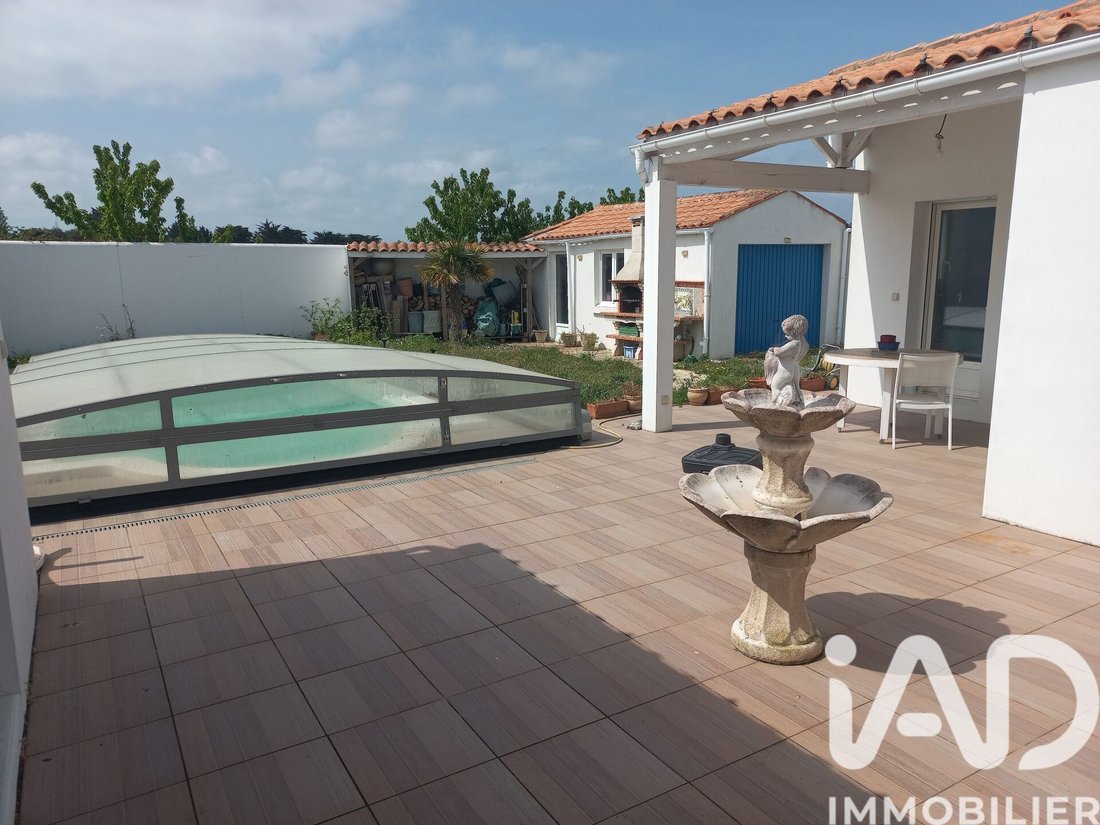 House in La Bree-les-Bains, Nouvelle-Aquitaine, France 3 - 17754843