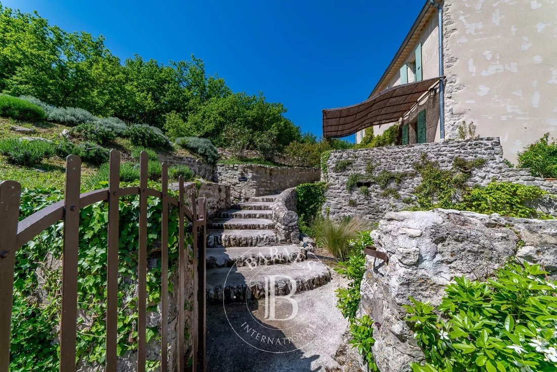 Estate in Grignan, Auvergne-Rhône-Alpes, France 5 - 15404244