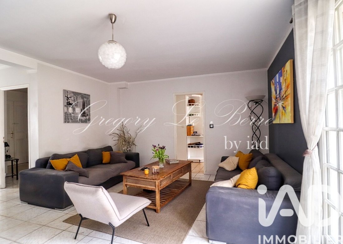 House in Luzarches, Ile-de-France, France 2 - 17382533