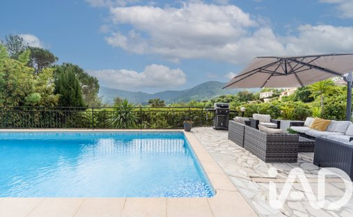 House in Les Adrets-de-l'Estérel, Provence-Alpes-Côte d'Azur, France 1