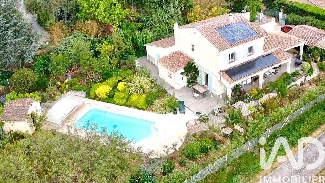House in Les Rayols-Saint Lazare-Les Bousquets, Cuers, France 1 - 17754601