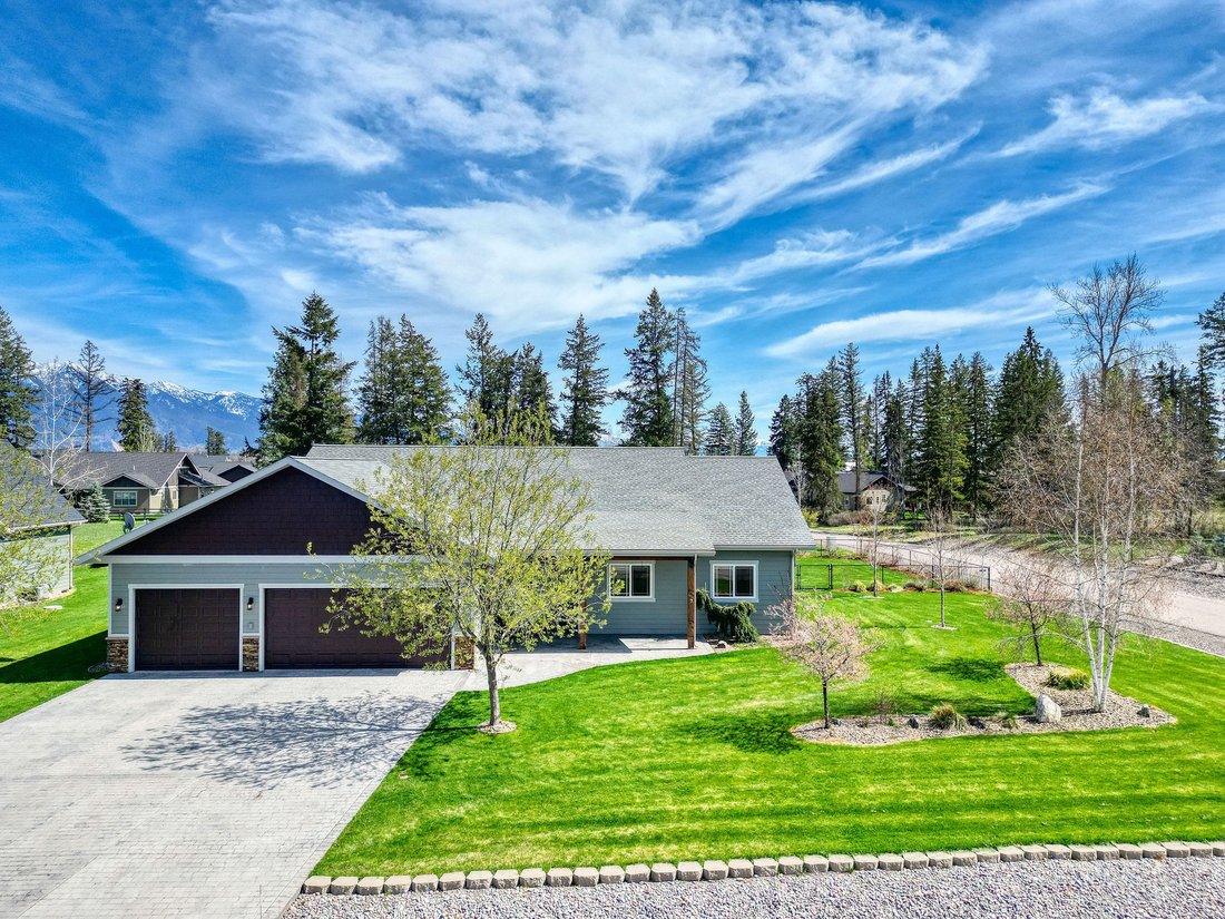 House in Kalispell, Montana, United States 2 - 17753518
