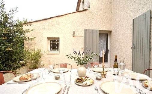 House in Pierrevert, Provence-Alpes-Côte d'Azur, France 1