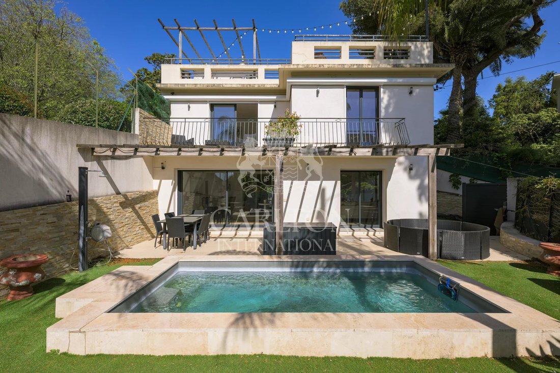 Villa in Cannes, Provence-Alpes-Côte d'Azur, France 1 - 17753345