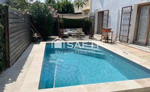 House in Ecarts, Narbonne, France 1